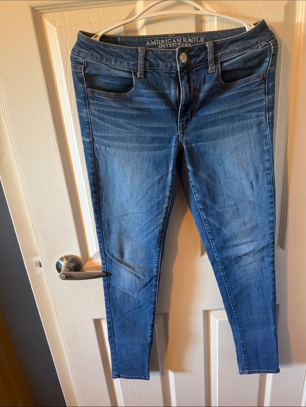 American Eagle Outfitters Women’s Dark Blue Skinny Jeans